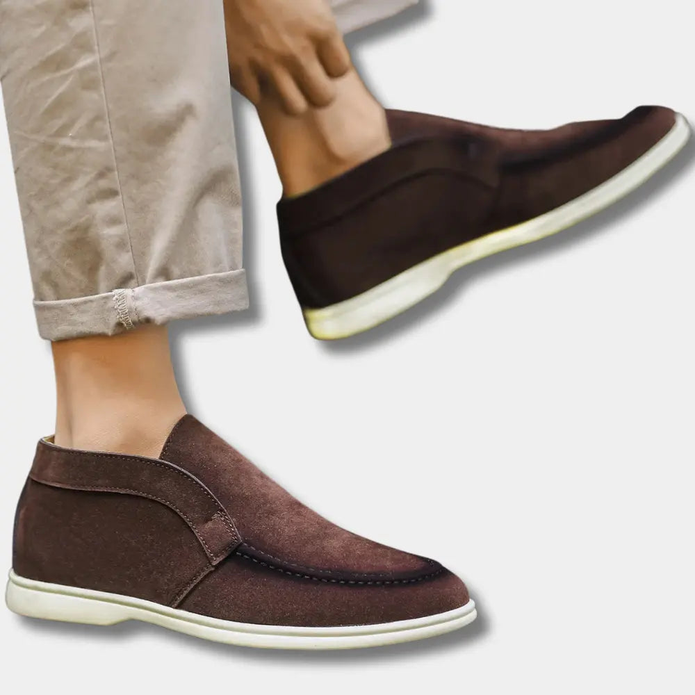 Siististi viimeistellyt loafers-kengät yksivärisellä ilmeellä for Men – Wade
