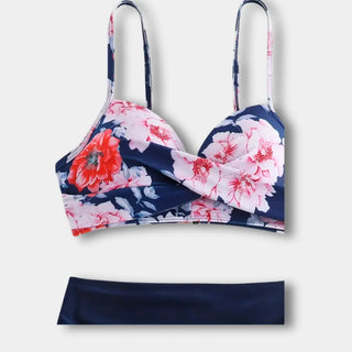 Kietaisuyksityiskohdilla viimeistelty bikiniasu for Women – Lisa