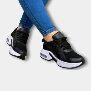 Sporttityyliset paksupohjaiset sneakersit naisille – Jami